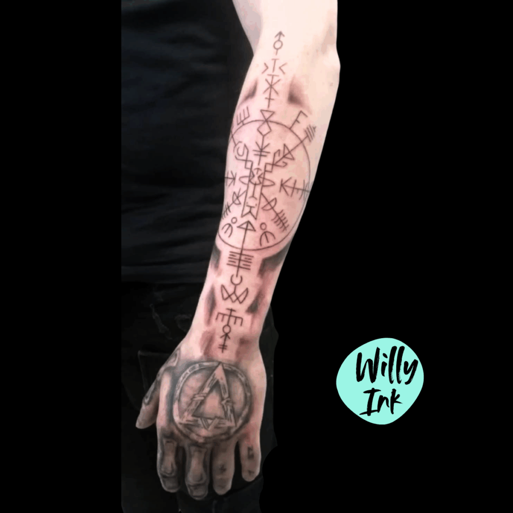 tatouage viking bras lyon